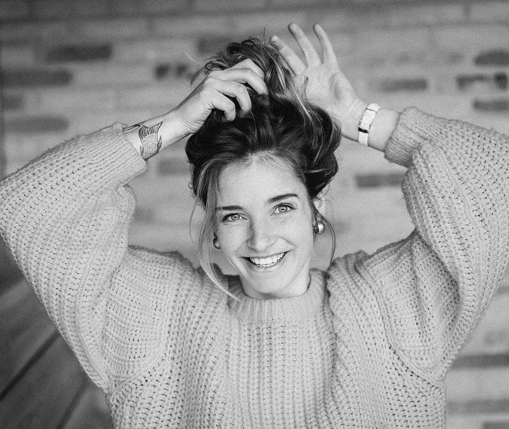 Portret van Nina van Baar